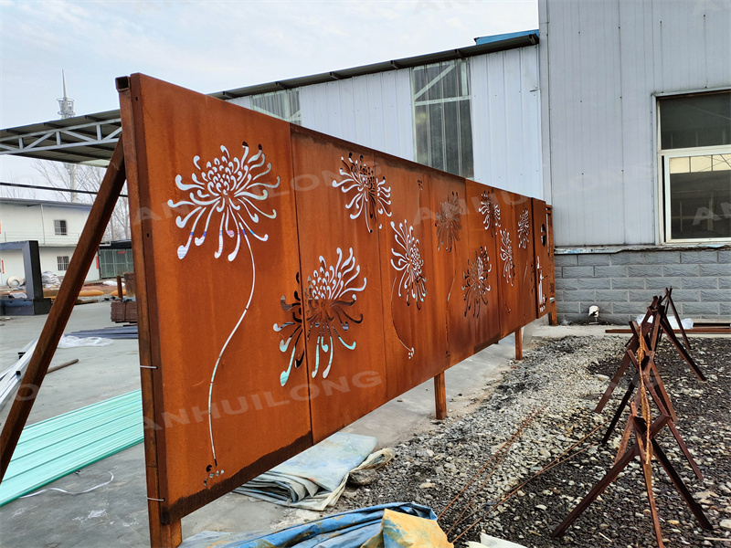 front yard corten privacy fence distributor
